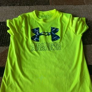 Under armor shirt